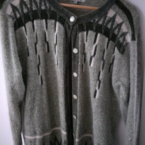 Vintage Cardigan - Picture 8 of 11